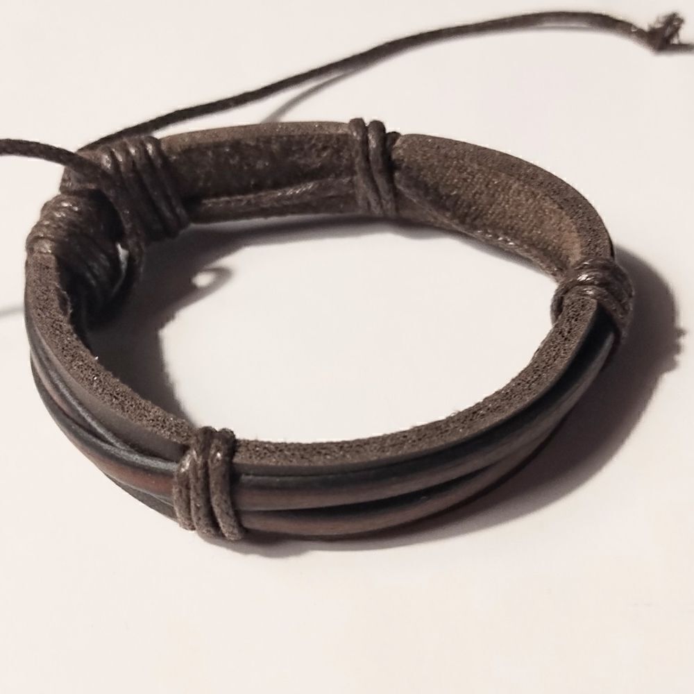 ‎Leather bracelet layered brown new d17